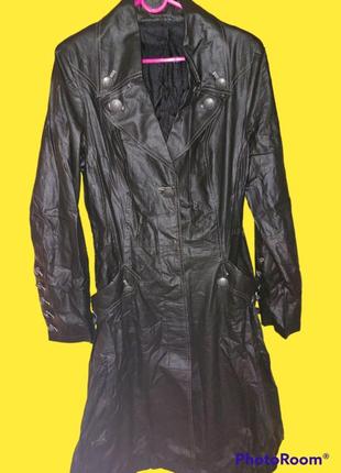 Плащ жіночий