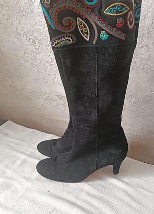 Сапоги замшевые с вышивкой