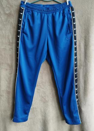 Спортивні штани nike.