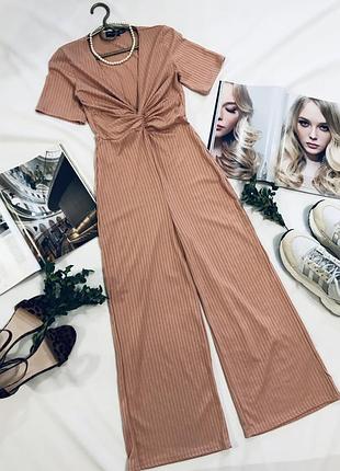 Комбинезон в рубчик prettylittlething