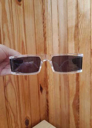 Стильні оригінальні окуляри у прозорій оправі5 фото