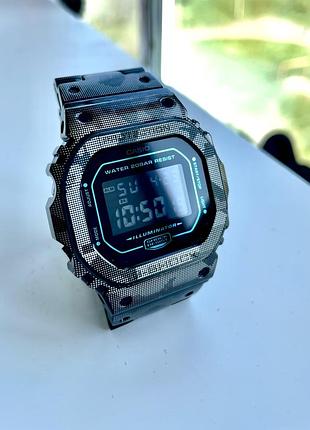 Casio g-shock 5600bbm - 1er кастом метал камо оригинальный