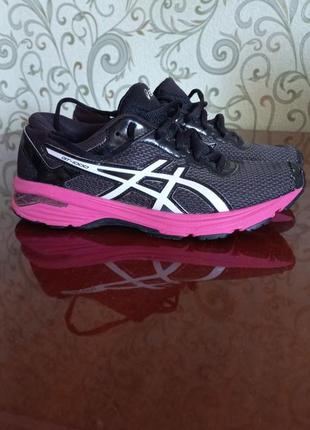 Кроссовки asics