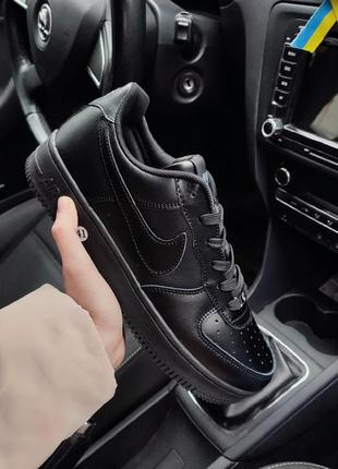 Брендовые мужские кроссовки / качественные кроссовки nike air force 1 black на каждый день2 фото