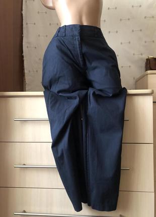 Легкие брюки с карманами