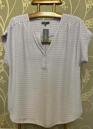 Дуже красива та стильна брендова блузка 22.