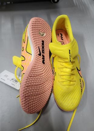 Nike сороканожка,бутси