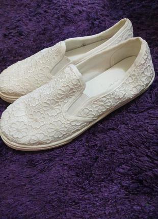 Новые кружевные слипоны от northstar