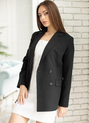 Чорний двобортний піджак прямого крою класичний піджак1 фото