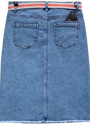 Джинсовая классическая юбка карандаш с бахромою и разрезами3 фото