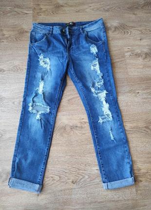 Джинсы новые