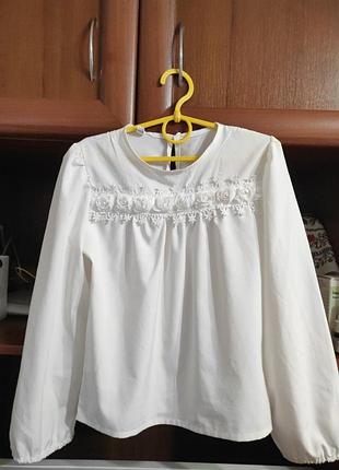 Блуза на дівчинку