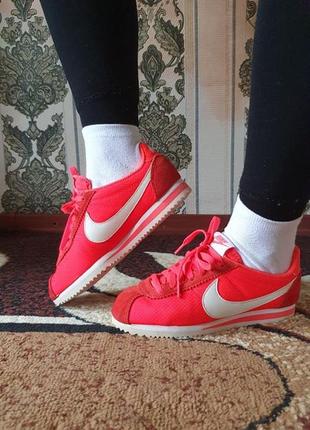 Кроссовки nike cortez