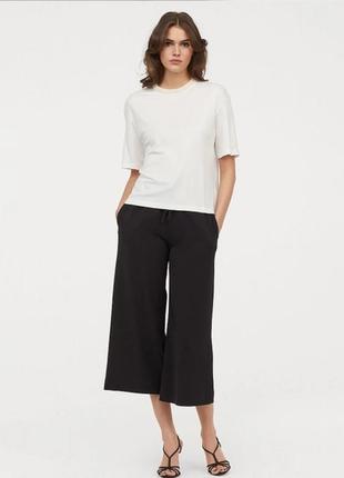 Нова футболка, блуза з перлинками, жемчужинами h&m з натуральної тканини