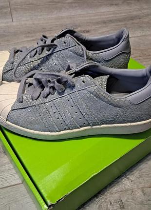 Кроссовки adidas