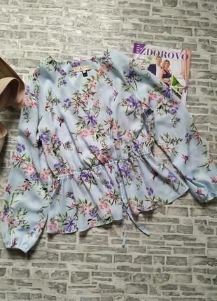 Легкая стильная блузка с цветочным принтом dorothy perkins4 фото