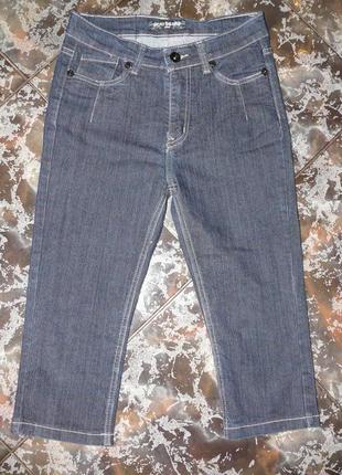 Бриджи джинсовые, удобные и практичные,размер 10