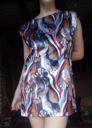 Коротке незвичайне плаття абстракція літня сукня мода легке плаття без рукавів1 фото