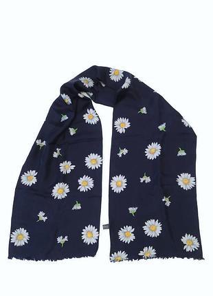 Шелковый двухслойный шарф ромашки christian fischbacher швейцария/4203/
