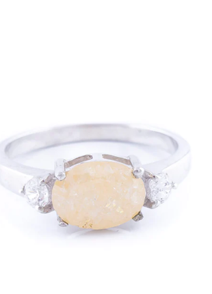 Серебряное кольцо с натуральным золотым снежным кварцем и белыми цирконами2 фото