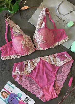 Стильный комплект белья intimissimi из коллекции pretty flowers3 фото