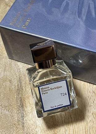 Eau de parfum Aqua Media. 250 70ml 724 70ml