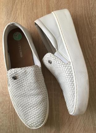 Мокасины туфли лоферы слипоны кожа