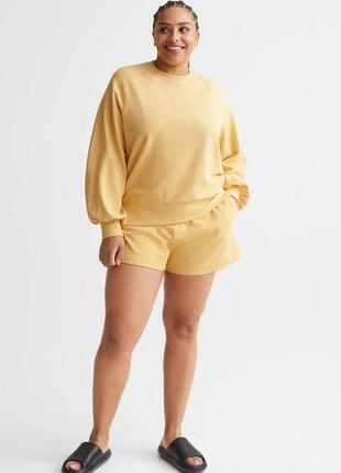 Костюм кофта и шорты h&amp;m xl