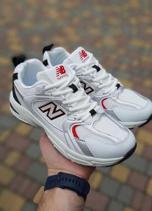No New Balance box included