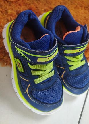 Skechers 24 6