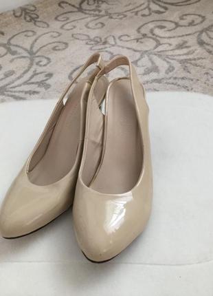 Босоножки bon prix 39