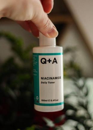 Q+a - заспокійливий антибактеріальний тонік з ніацинамідом - niacinamide - daily toner