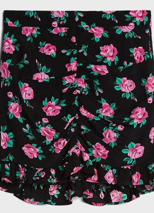 Черная мини юбка с цветочным принтом berska3 фото