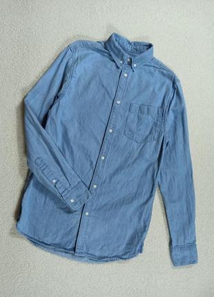 Рубашка джинсовая голубая в идеале.1 фото