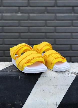Яркие стильные женские сандалии adidas в желтом цвете (весна-лето-осень)😍3 фото