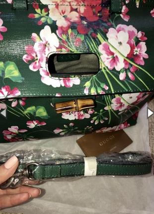 Модная вместительная сумка в цветочный принт люкс качества3 фото