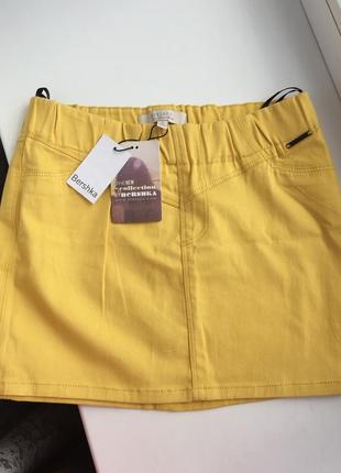 Новая стильная юбка мини bershka  желтая xs/s1 фото