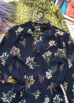 Шифоновая цветочная блуза с чокером4 фото