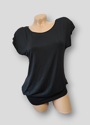 Чорна футболка туніка