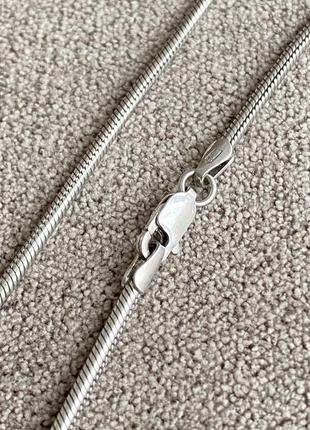 Товстий срібний ланцюжок снейк