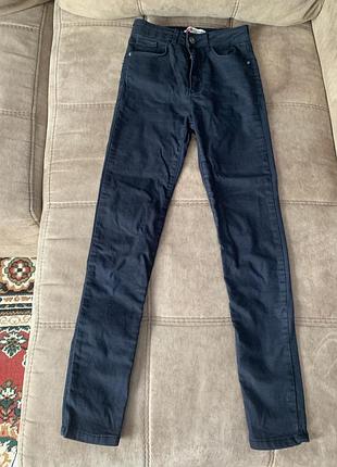 Джинси skinny