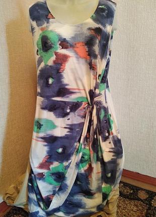 Трикотажне плаття фірми їstj 20 розмір.