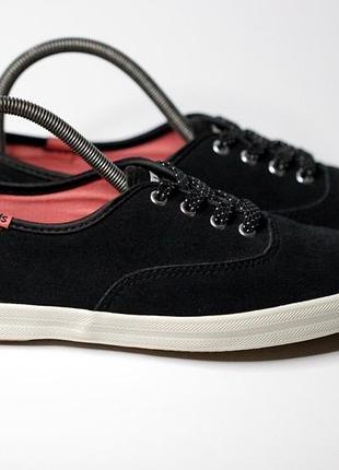 Стильні кеди