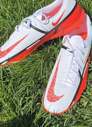 Оригінальні сороконіжки nike phantom 2