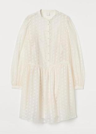 Нежное молочное платье 2
