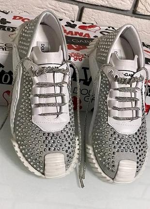 Кроссовки,люкс скалистость с каменями, туречковка.