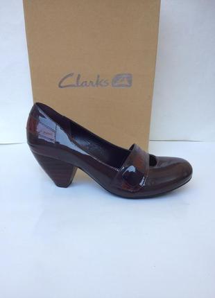 Clarks кожаные туфли 39