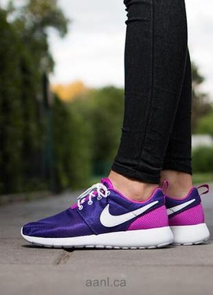 Нові кросівки nike roshe one