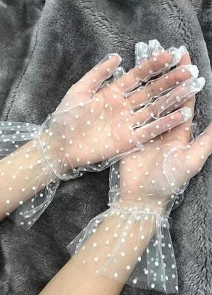 Фатиновые перчатки фатин в горох винтаж в ретро стиле белые перчатки в белый горох рукавички