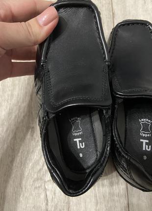 Нові шкіряні туфлі на хлопчика , фірма tu, розмір 26-272 фото